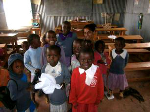 volunteers-are-welcomed-at-the-little-masai-infant-school-kenya
